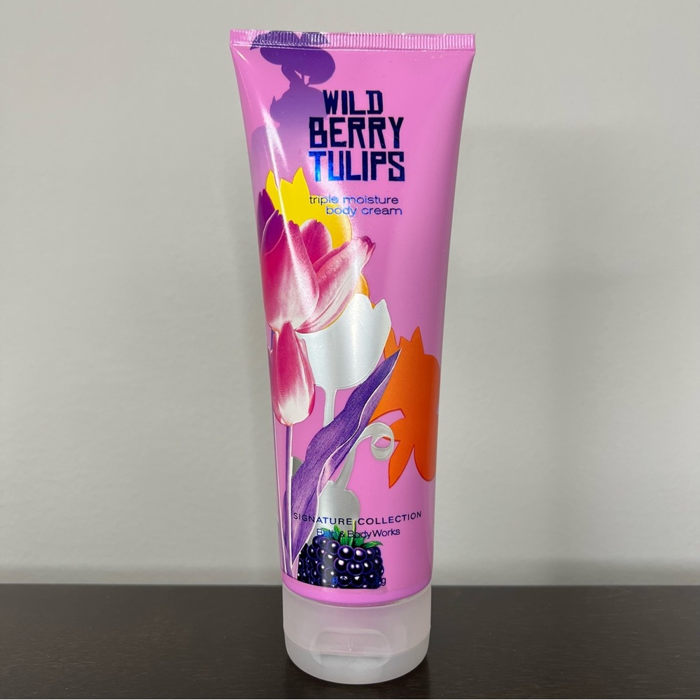 Bath and Body Works - Wild Berry Tulips Body Cream